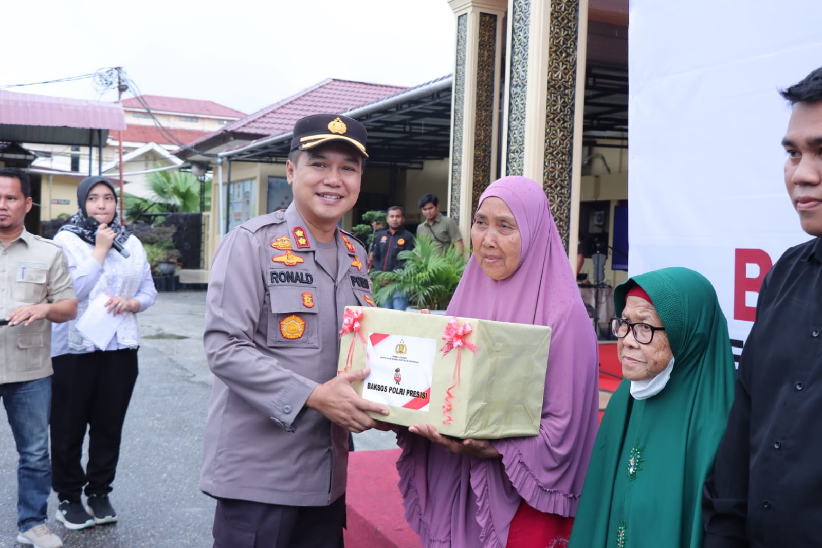 Polres Kampar Salurkan Bantuan Sembako Jelang Ramadan, Wujudkan Kepedulian dan Sinergi!