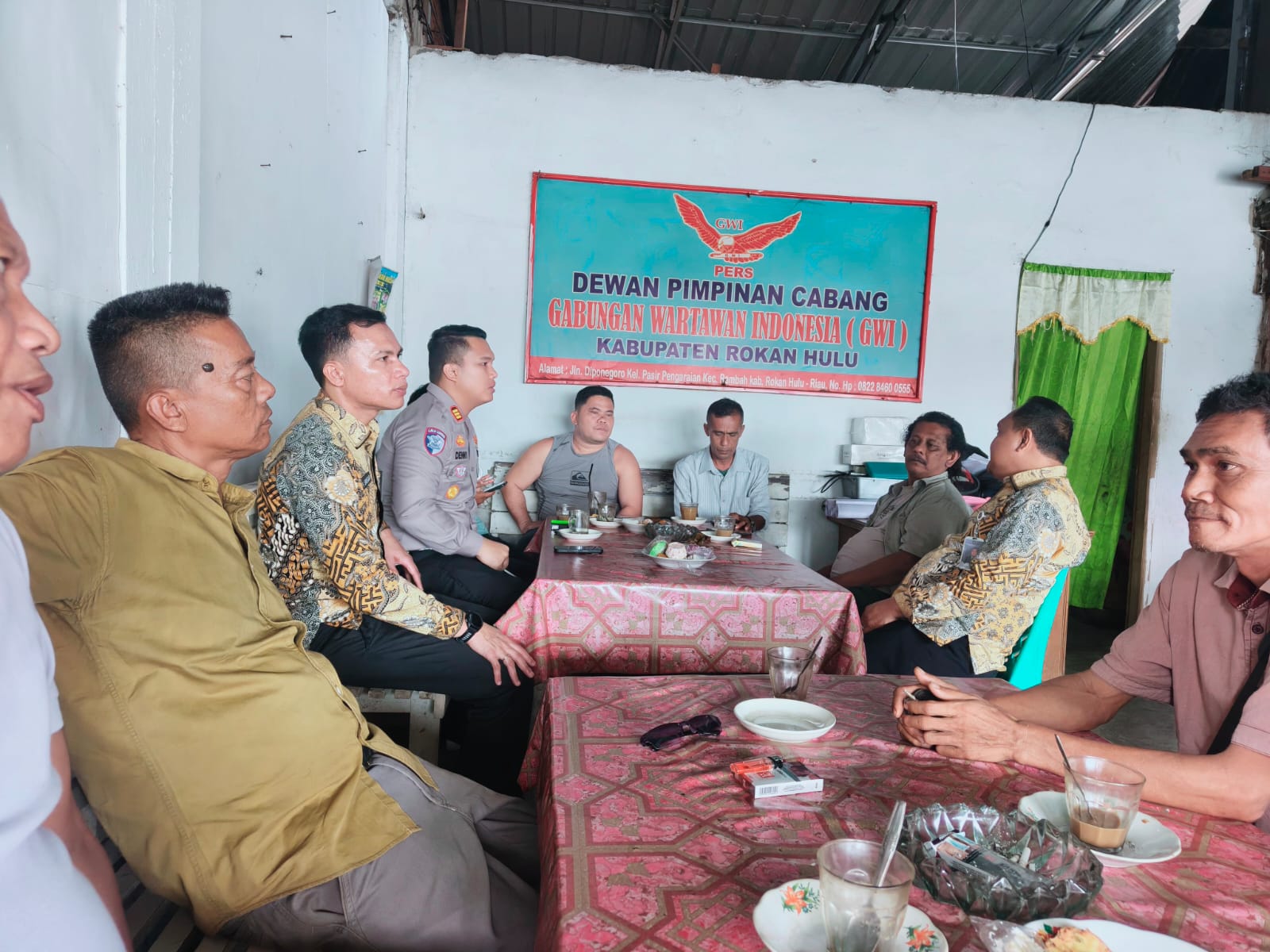 Ngopi Kamseltibcar Lantas di Rambah, Kasatlantas Polres Rohul Ajak Masyarakat Utamakan Keselamatan