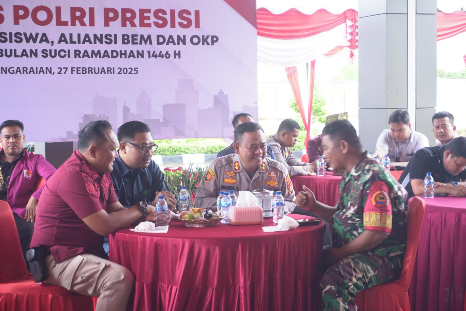 Kapolres Rokan Hulu Bersama Mahasiswa Dan Okp Gelar Bakti Sosial Sambut Bulan Suci Ramadhan