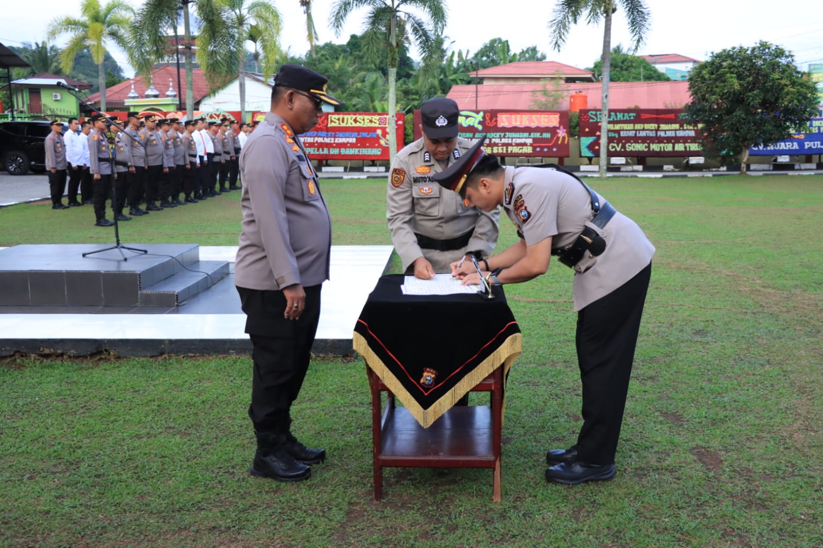 Kasat Lantas Polres Kampar Hari ini Melaksanakan Sertijab Dipimpin Langsung Kapolres Kampar