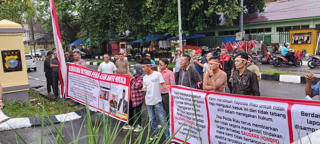 Jurnalis di Riau Desak Polda Riau Tetapkan Saudara Hondro Tersangka