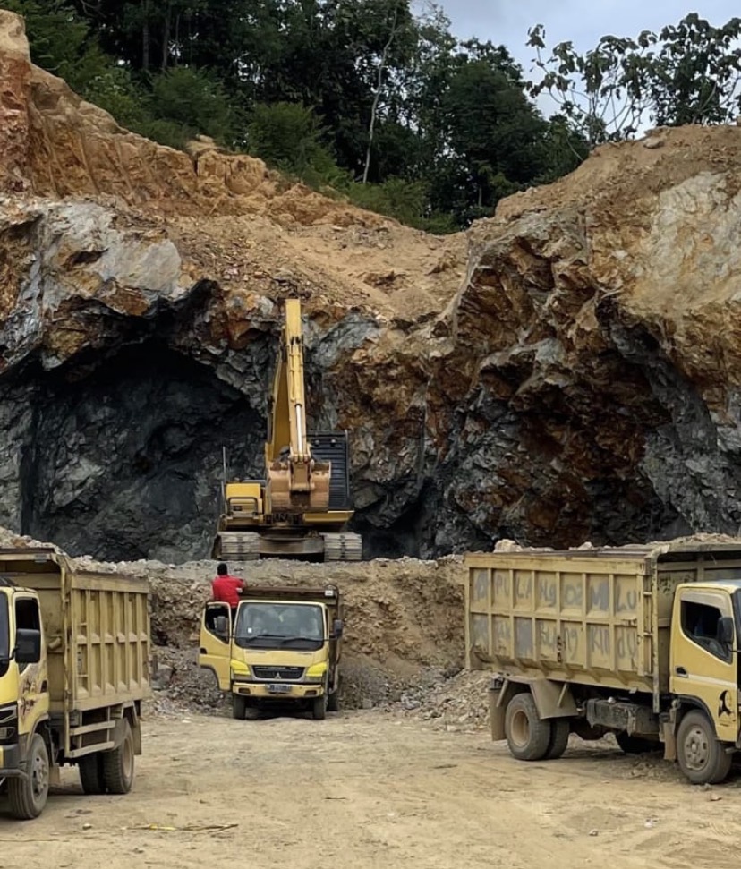 Tambang Batu Yang Dikelola PT. Putra Mahkota Diduga Abaikan Teknis, Kerusakan Alam Dan Pendapatan 