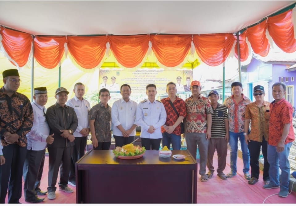 Penantian Puluhan Tahun Masyarakat Sinaboi,Akhirnya Bupati Rohil Laksanakan Peletakan Batu Pertama P