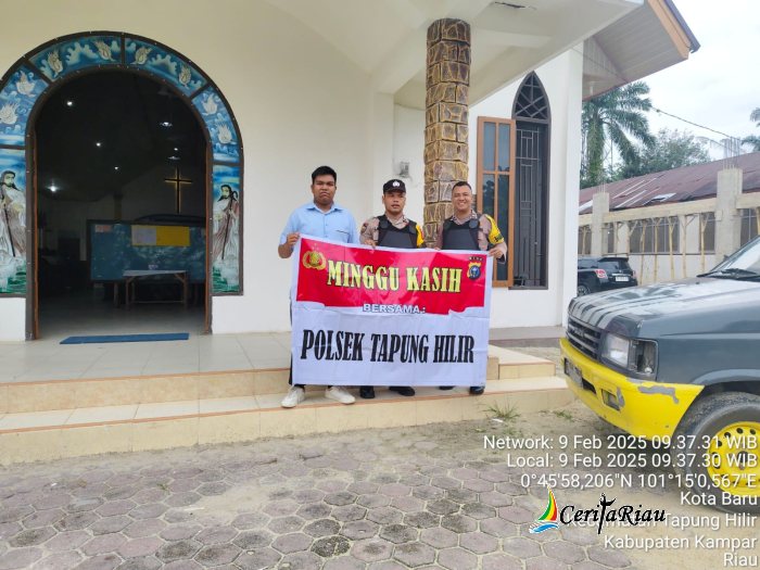 Polsek Tapung Hilir Gelar Patroli Kamtibmas di Gereja, Jamin Keamanan Ibadah Umat Kristiani