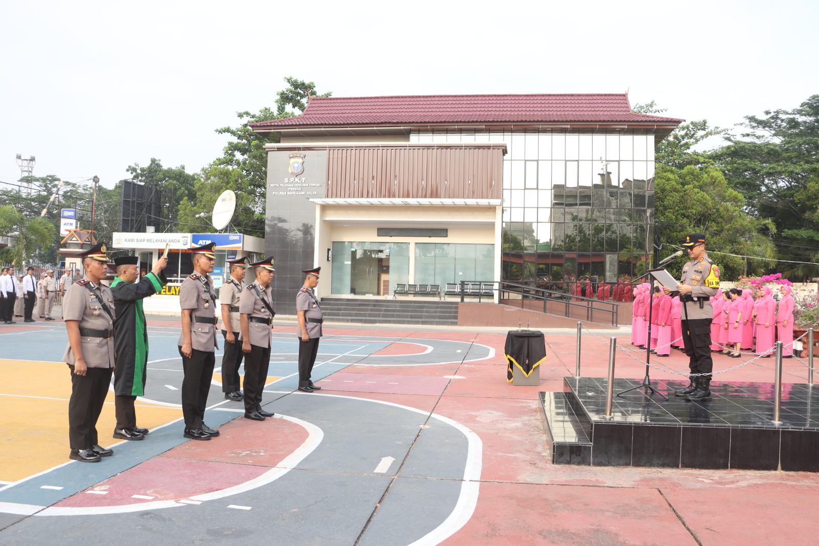 Kapolres Inhil Pimpin Upacara Sertijab Wakapolres,  Kabag Ops dan Kapolsek Mandah