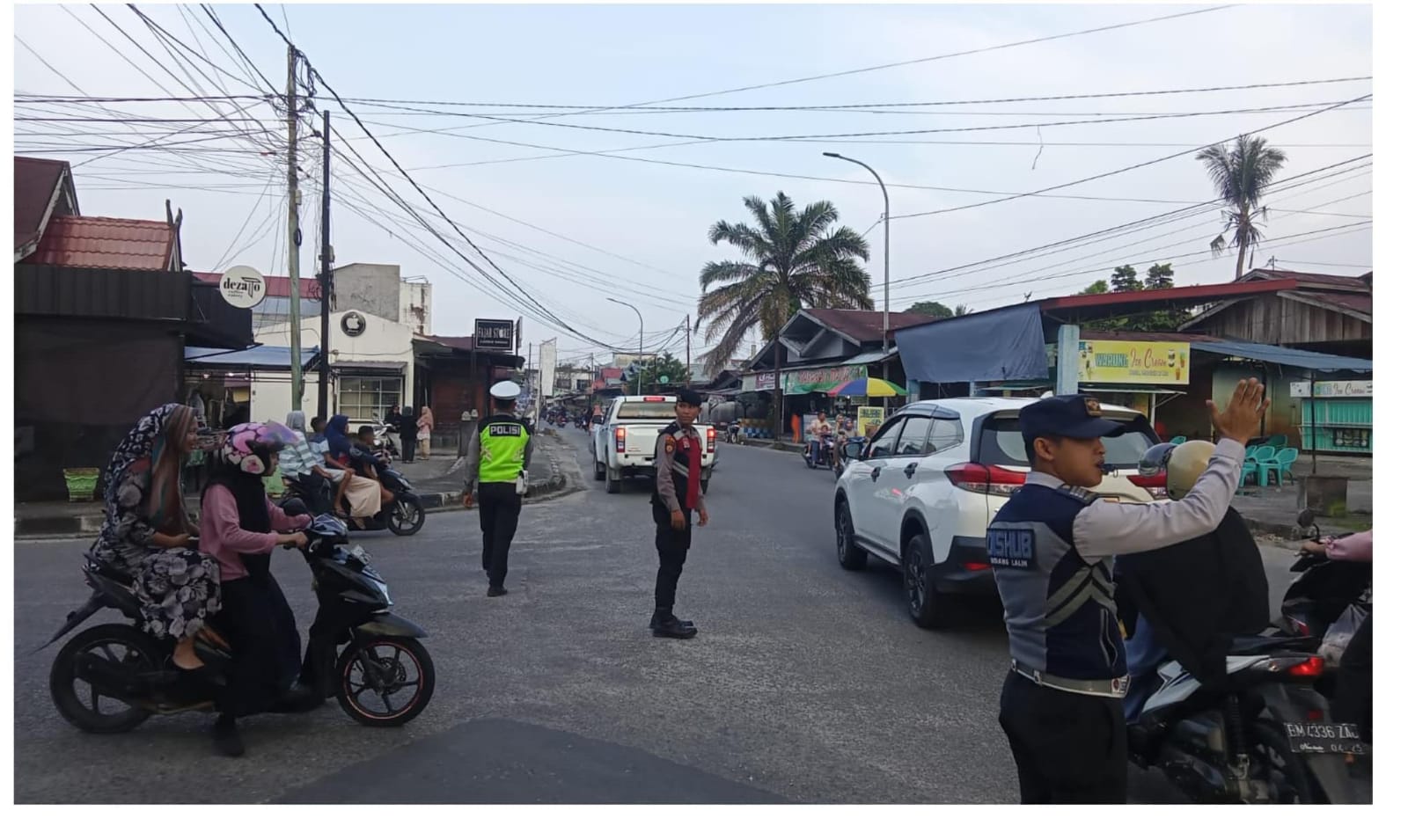 Polres Kampar Kembali Laksanakan GATUR Serta PAM Pasar Ramadhan