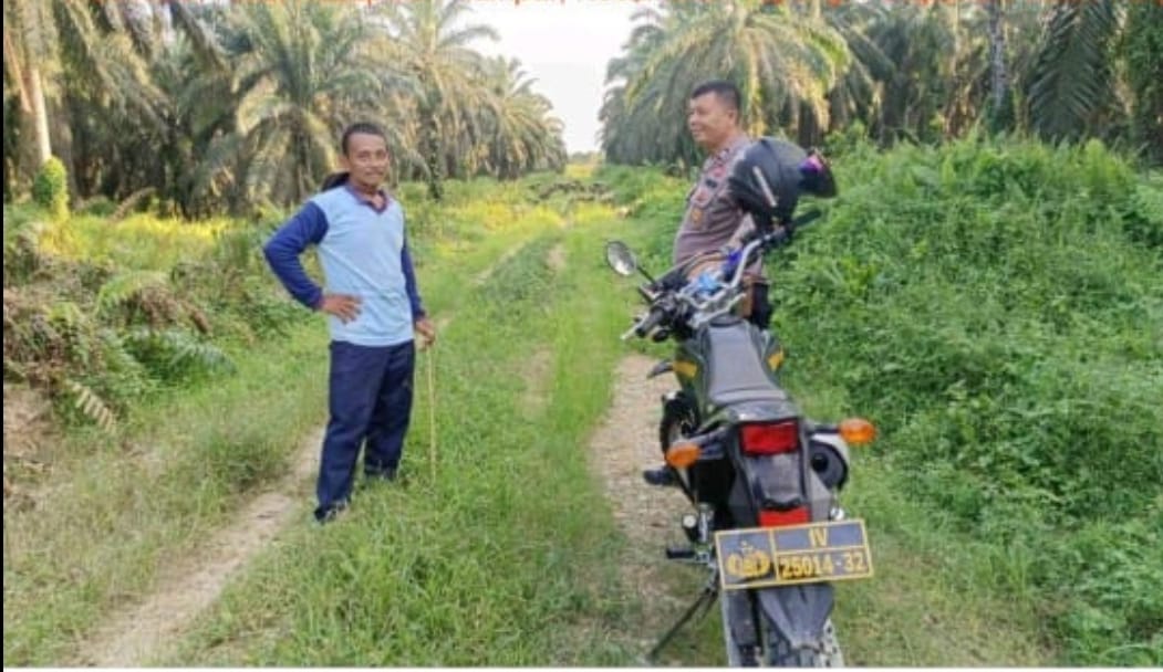 Polsek Tapung Patroli Karlahut di Desa Petapahan