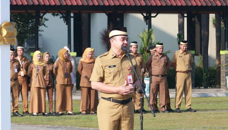 Apel Pagi, Sekda Ajak Seluruh ASN Bekerja Maksimal dan Inovatif