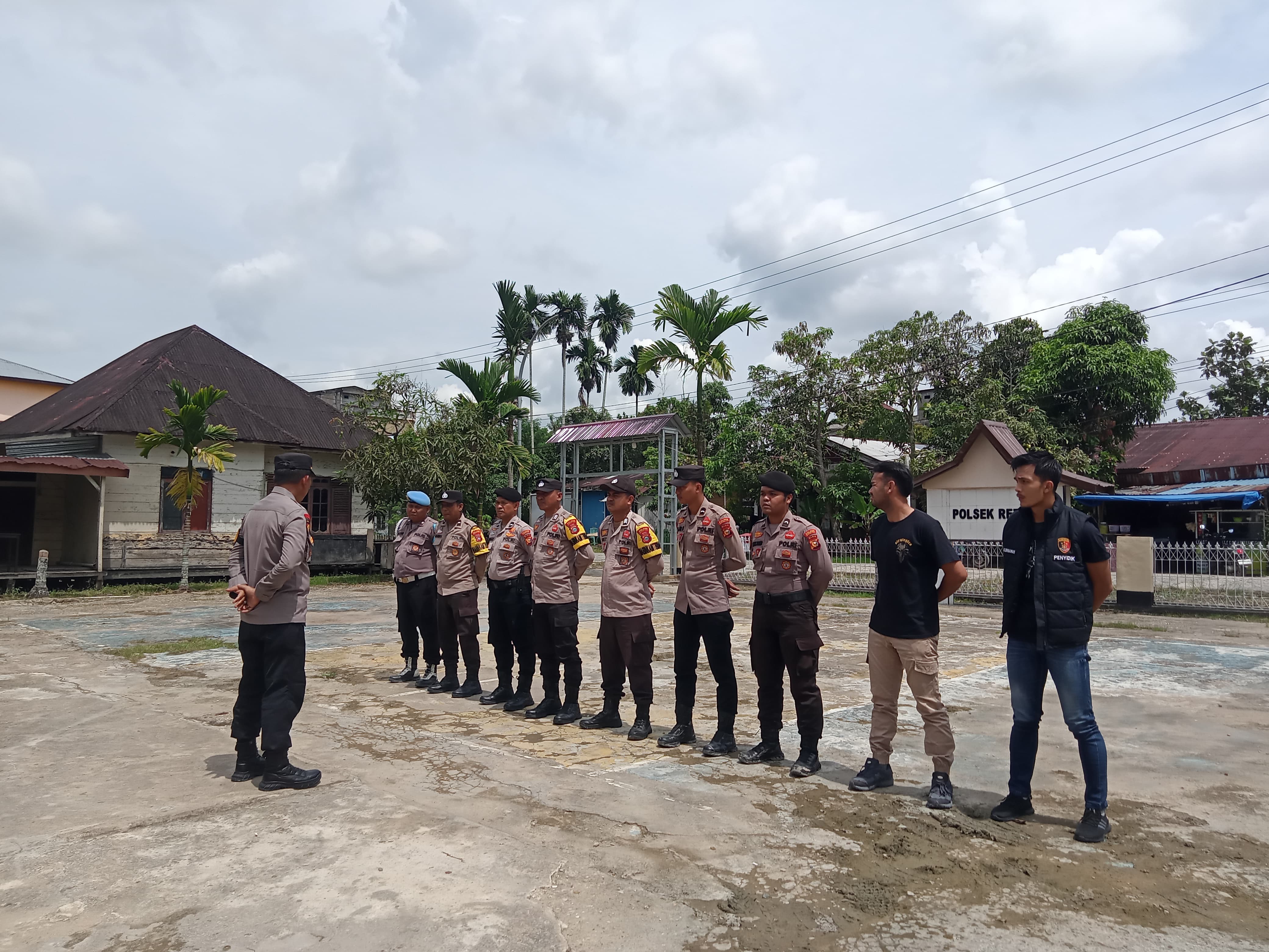 Maksimalkan Pengamanan, Kapolsek Reteh beri Arahan saat Apel Persiapan Pam Kampanye Pilkada.