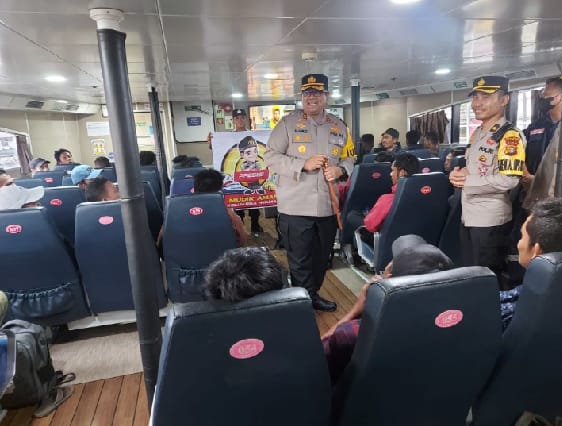 Kapolres Dumai Bersama Pejabat Utama Tinjau Situasi Terminal Penumpang.