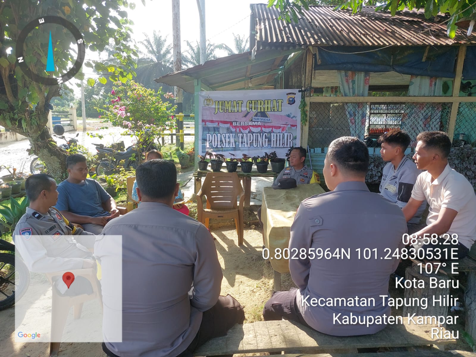 Jumat Curhat di Desa Kota Garo, Polsek Tapung Hilir Dengarkan Keluhan Masyarakat dan Berikan Solusi