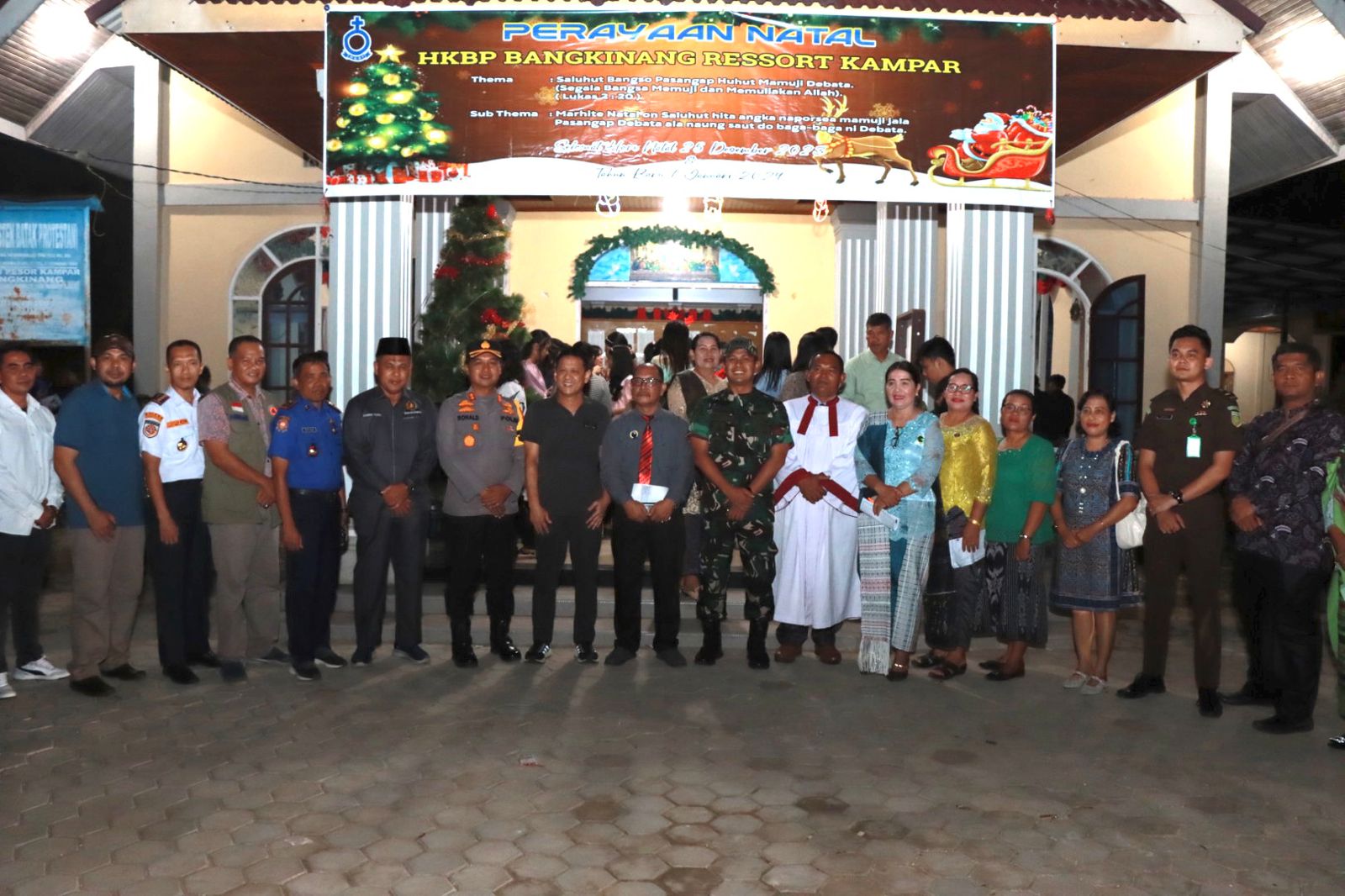 Polres Kampar Patroli Skala Besar Show Of Force dalam Rangka Pengamanan Perayaan Ibadah Natal dan Ta