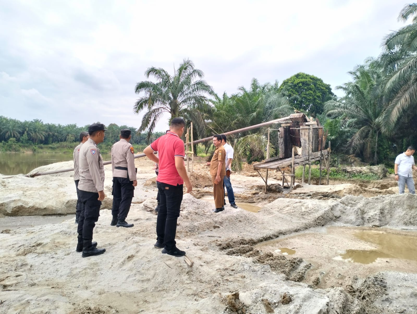 Polsek Tambang Gerak Cepat Cek Langsung Galian C Ilegal yang Diberitakan