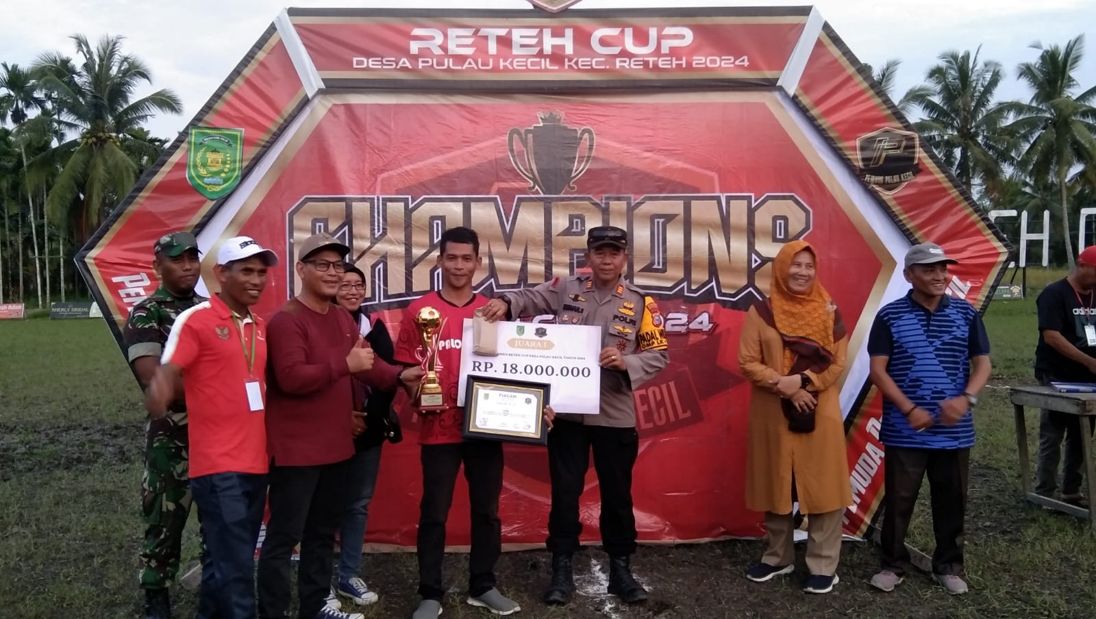 Sinergi Polsek Reteh, Koramil 07/Reteh, Satpol PP, dan Panitia: Amankan Penutupan Reteh Cup 2024