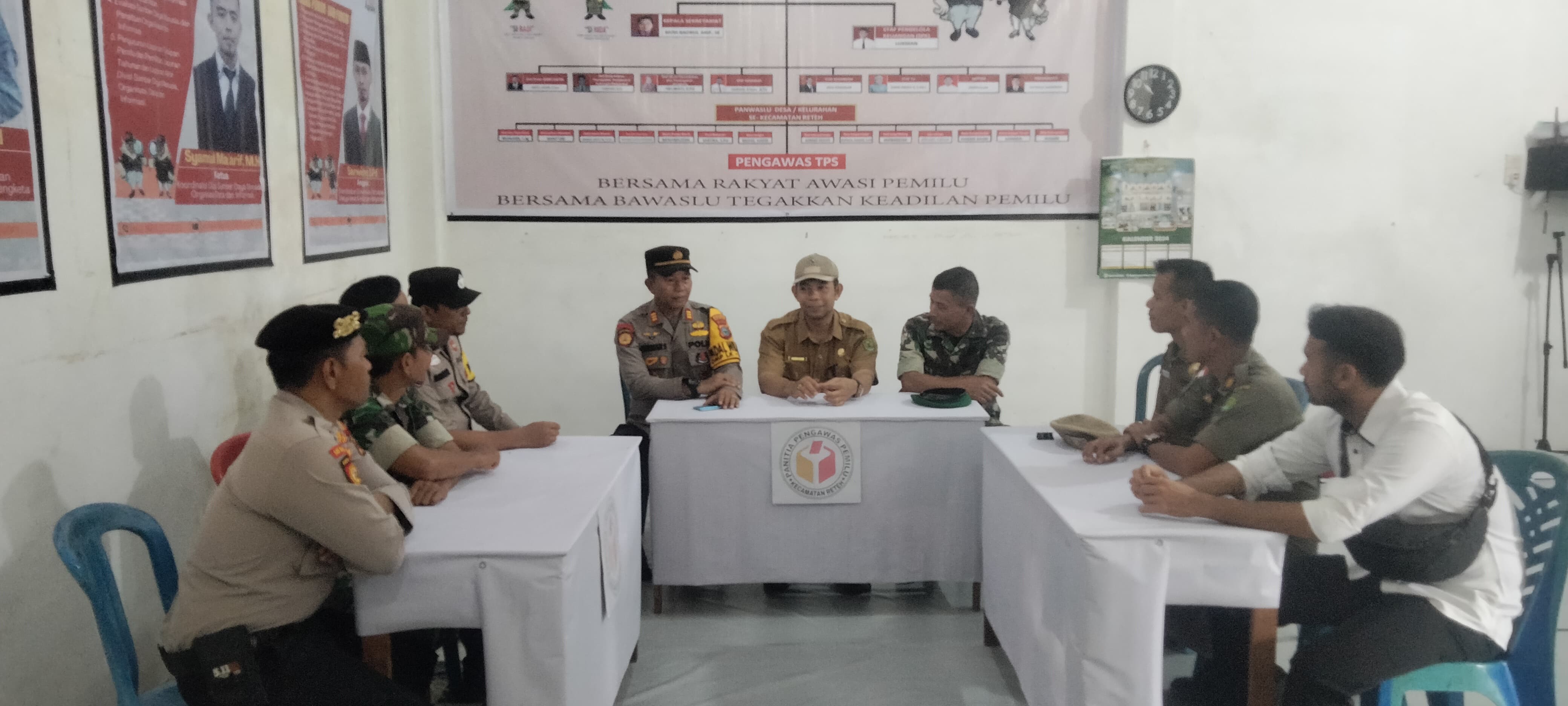 Sinergitas 3 pilar  TNI ,Polri dan pemerintah kecamatan Patroli Dialogis