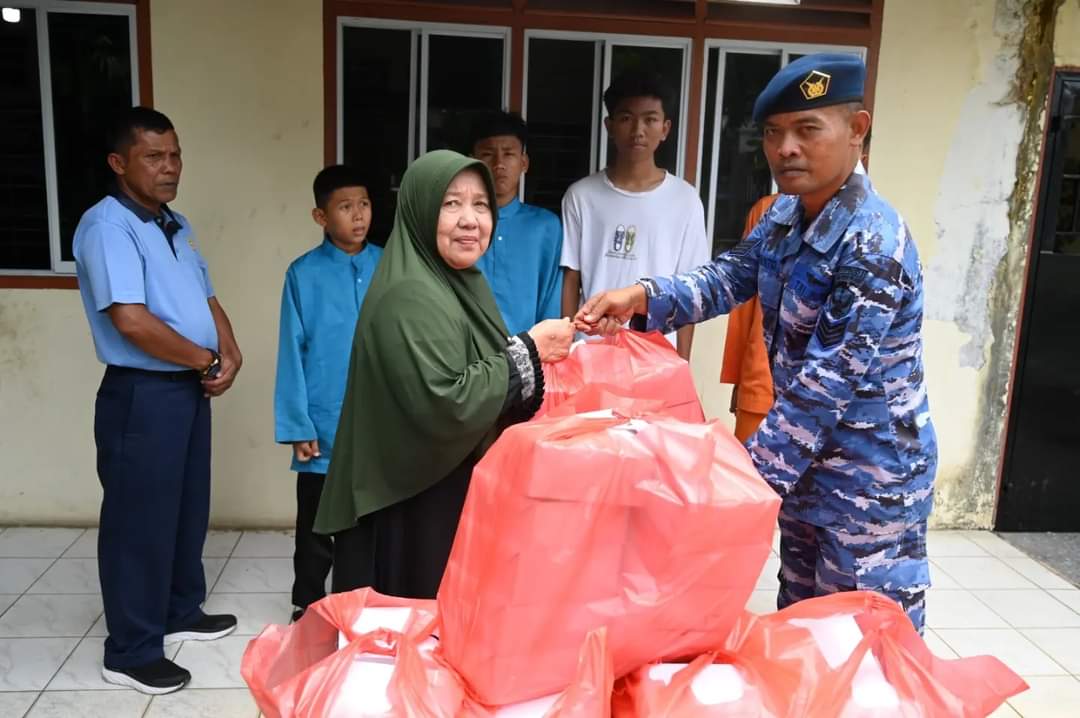 Pen Lanud Rsn. Pangkalan TNI AU Kembali Menggelar Aksi Sosial