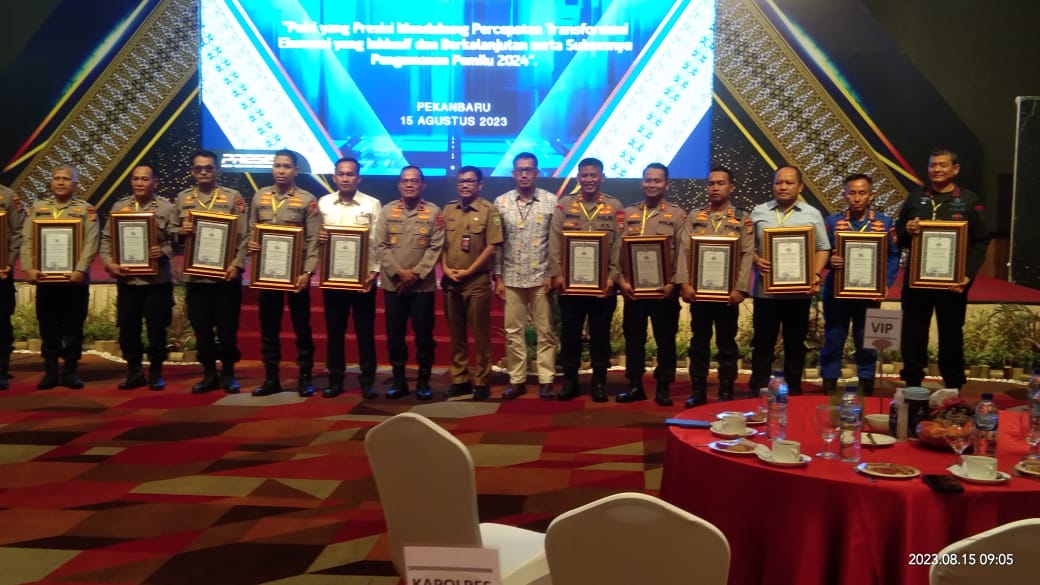 Polres Kampar Terima Penghargaan saat Musrenbang Polda Riau