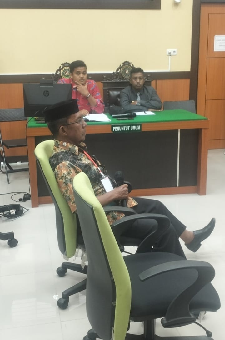 Saksi Penggugat Masril Nampak Seperti Orang Kebingungan Saat Menyampaikan Kesaksiannya di PN Bangkin