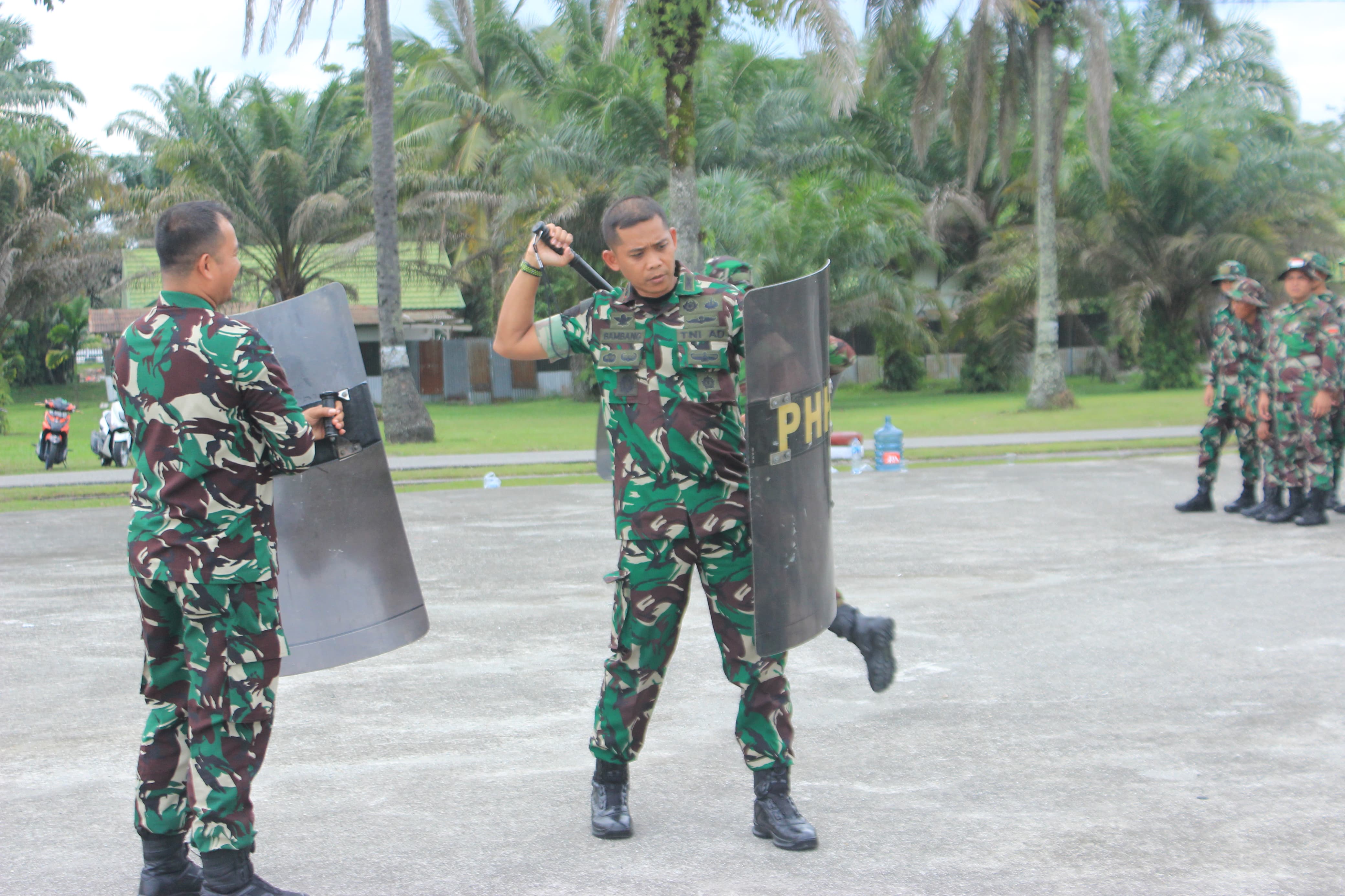Siapkan Satuan Jelang Pemilu, Yonif 132/Bima Sakti Laksanakan Latihan PHH