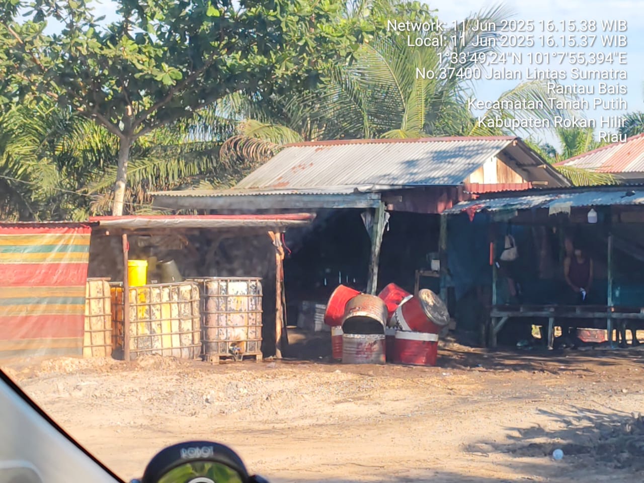 Bebasnya Gudang Minyak CPO, Belum Tersentuh Hukum Diduga Milik Binsar Oknum TN*