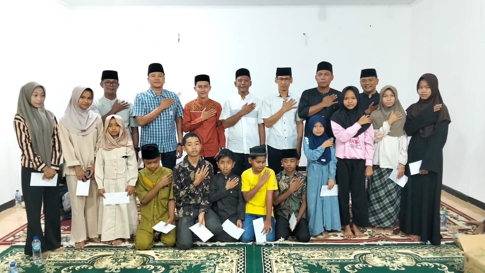 Polsek Kampar Kiri Buka Puasa Bersama dan Santunan Anak Yatim, Gebrak Solidaritas, Kasih Sayang di B