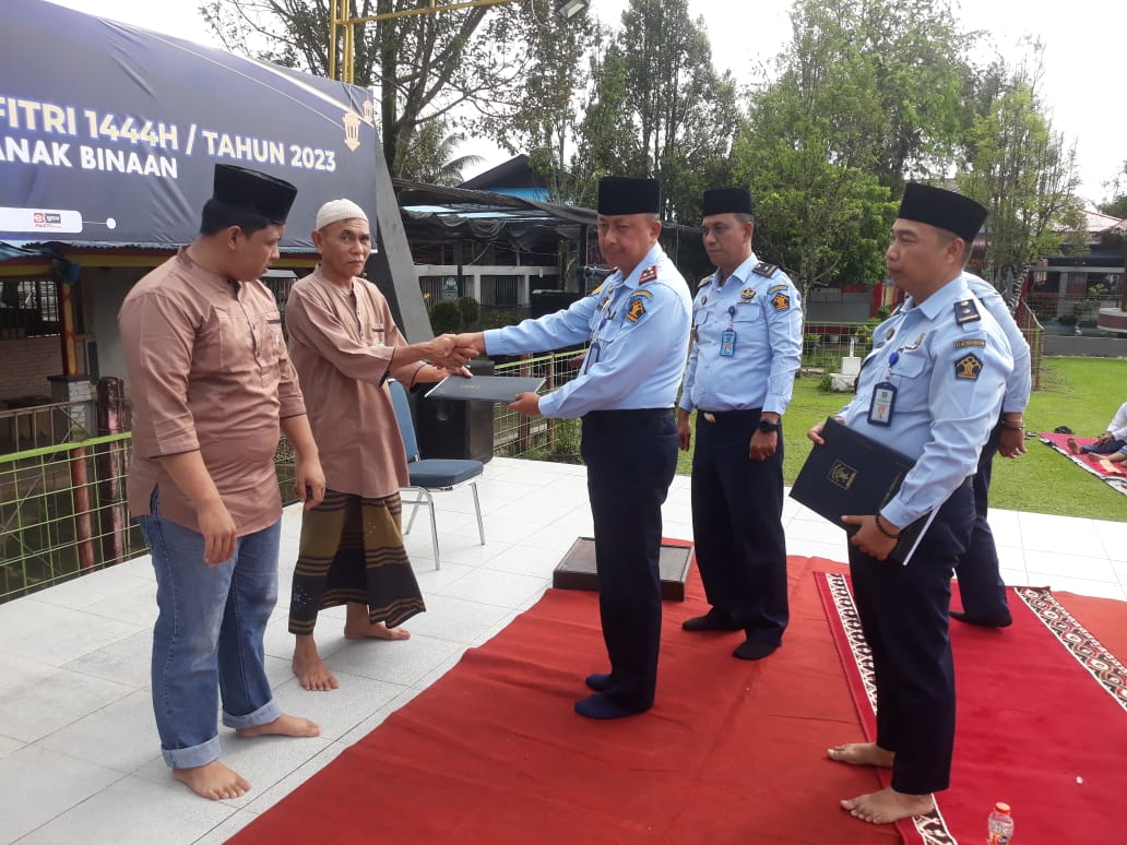 IDUL FITRI 1444 H,1 ORANG WBP LAPAS PASIR PENGARAIAN HIRUP UDARA BEBAS