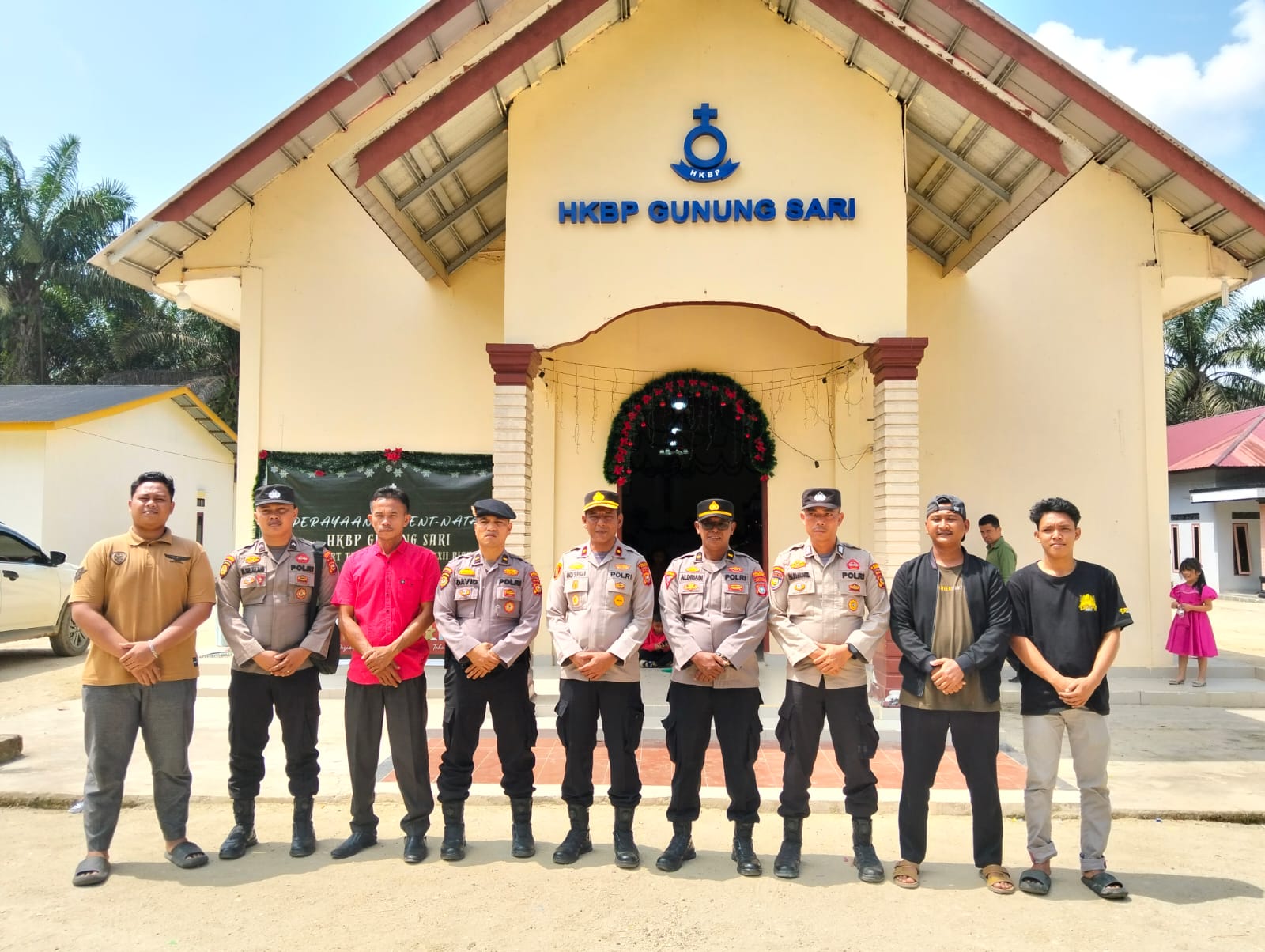 Kapolsek Kampar Kiri Pastikan Misa Natal Aman,Personel Dikerahkan