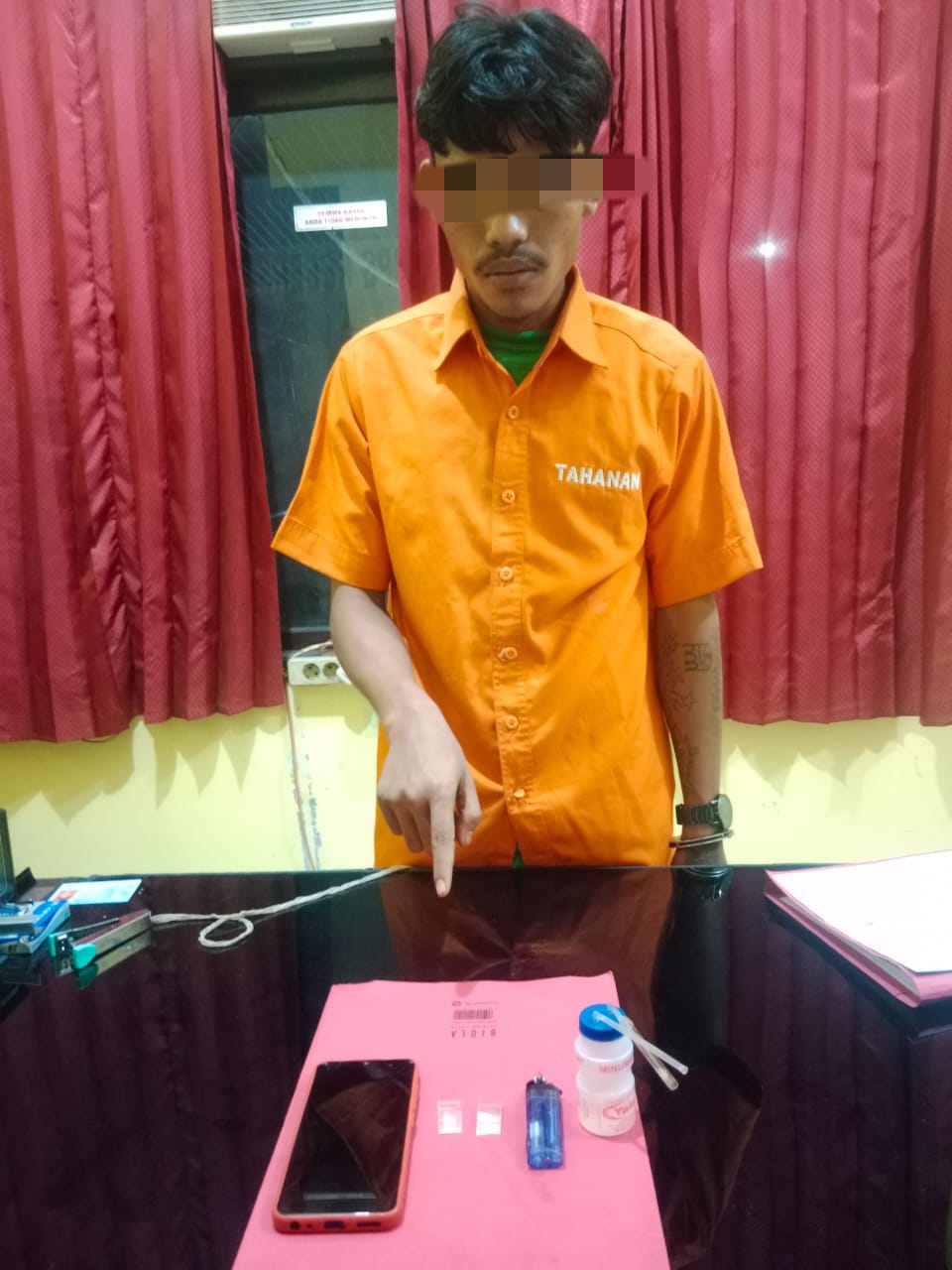 Asyik Menunggu Pembeli, Eh!!! Pelaku Narkoba di Tangkap Polsek Tapung Hulu