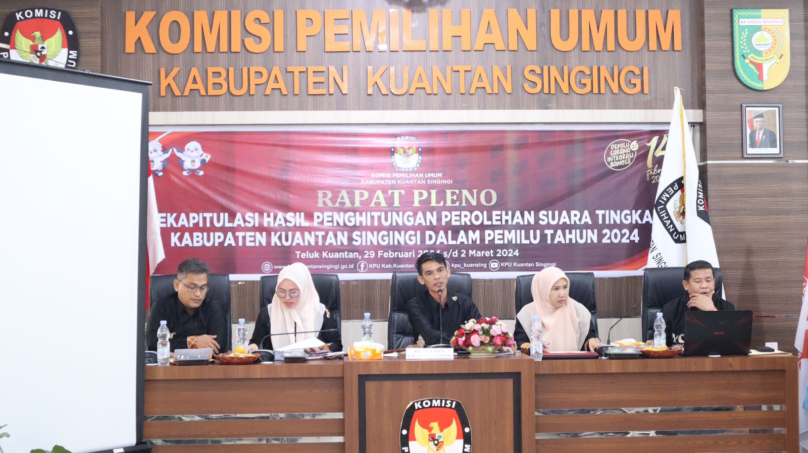 Kapolres Kuansing Hadiri Pembukaan Rapat Pleno Terbuka Rekapitulasi Hasil Penghitungan Suara