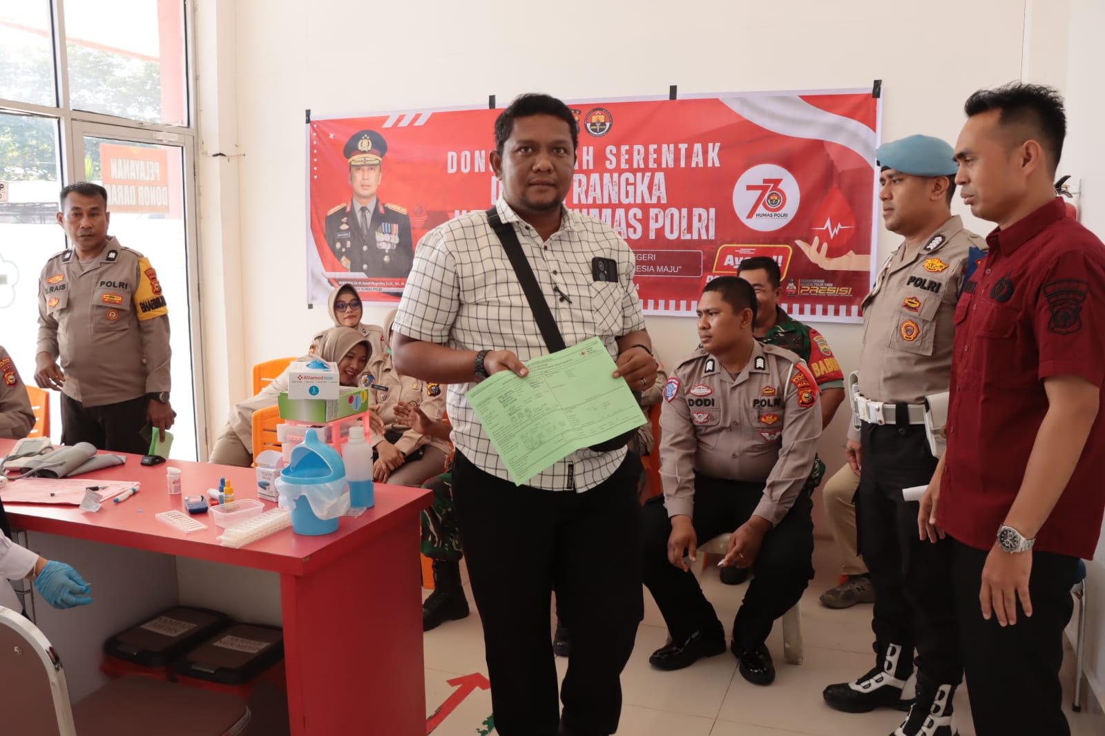 Suasana Pilkada damai Polres Kampar lakukan Bansos Donor darah Dalam Rangka Hari Jadi ke-73 