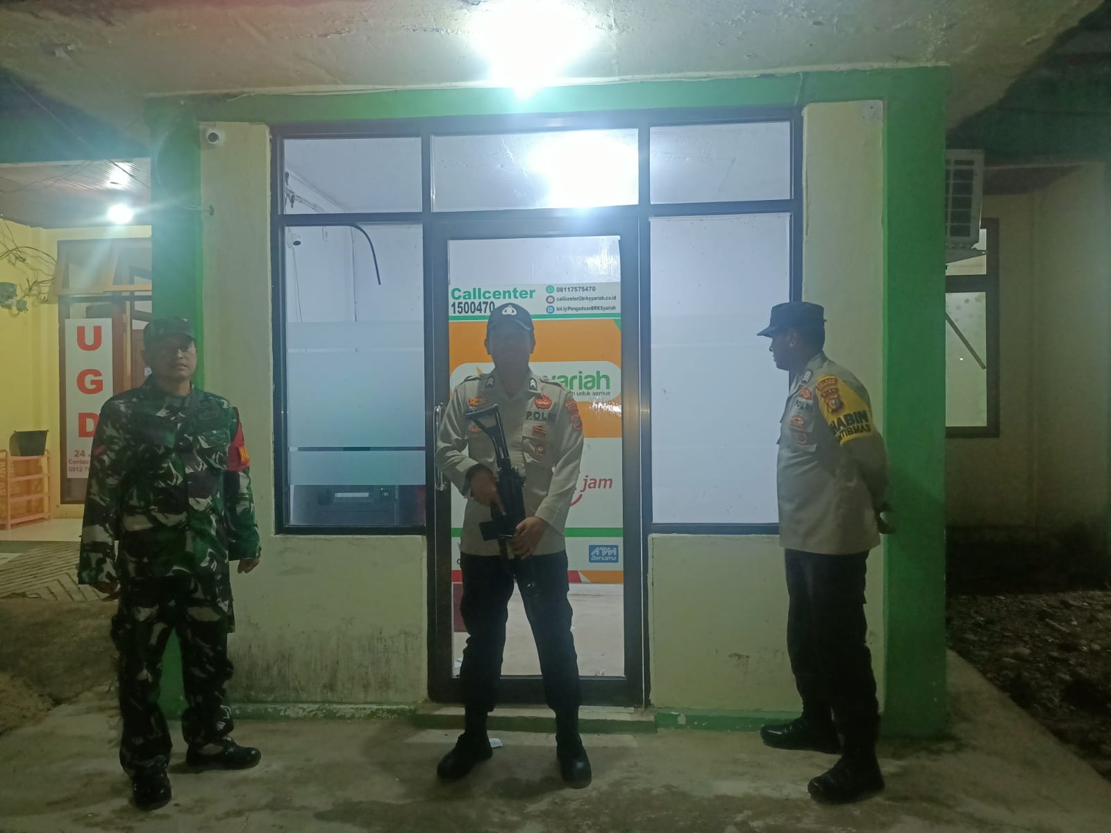 Sinergitas TNI-Polri Dalam Tugas,Personil Polsek Rokan IV Koto Patroli Lakukan Himbauan Harkmtibmas