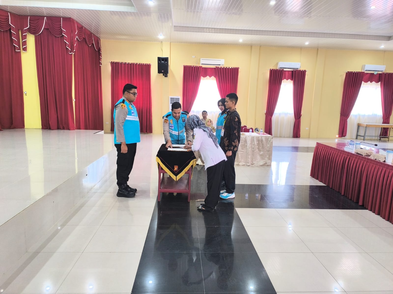 Pakta Integritas Penerimaan Bintara Brimob di Polres Kampar : Jaring Bibit Unggul dengan Jujur!