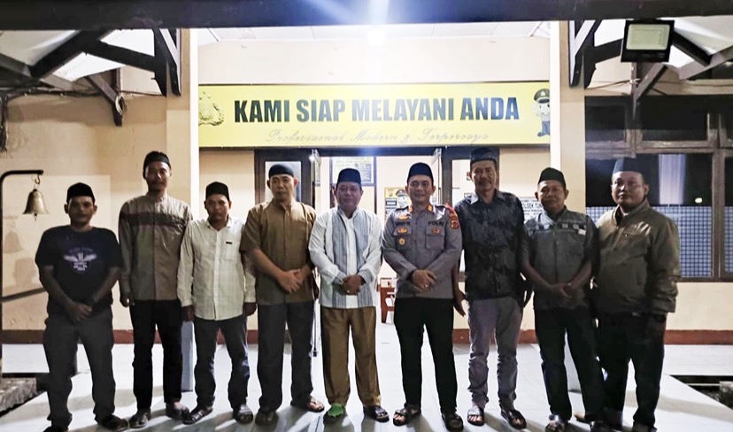 Kapolsek Tungkal Ulu Gelar Buka Bersama, Sinergi Antar Instansi dan Masyarakat Makin Erat