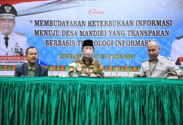 Bupati Rohul Resmi Menutup Sosialisasi Implementasi UU No 14 Tahun 2008