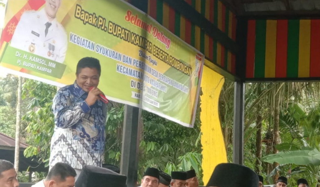 PJ Bupati Kampar Dan Wakil Ktua DPRD Kampar,Hadiri Syukuran Desa Tanjung Jaya