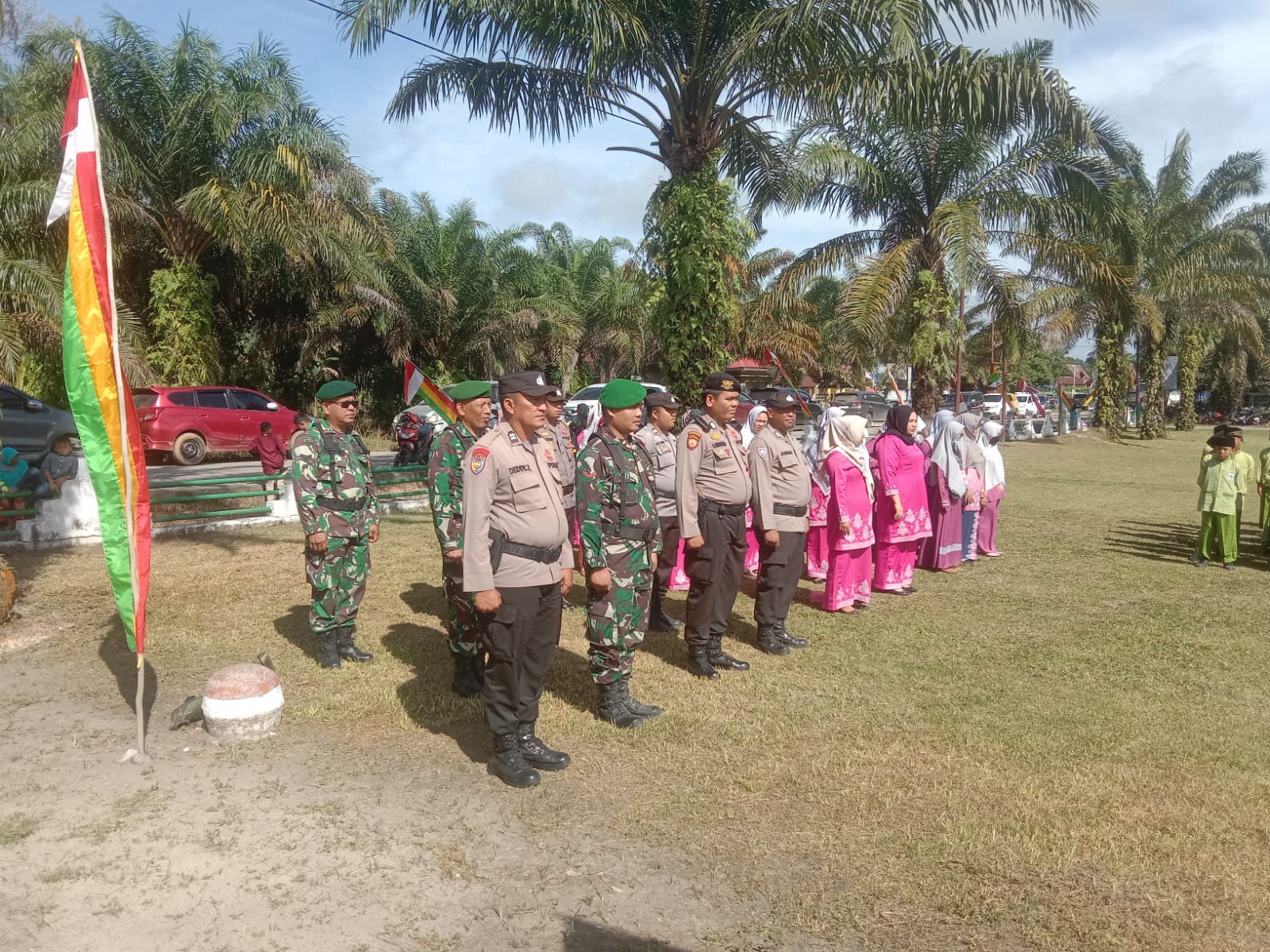 Kapolsek Tapung Hulu Ikuti Upacara Peringatan Hari Jadi Kampar Ke-73