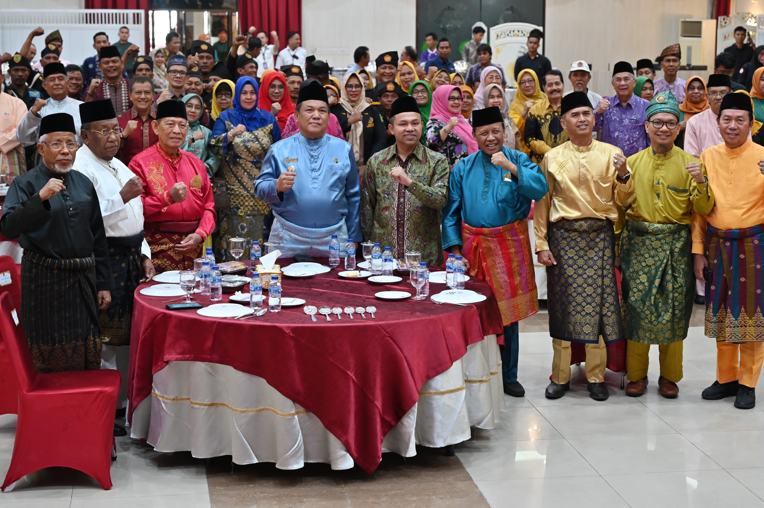 Hadiri Milad FKPMR ke 26, Abdul Wahid : Semoga Selalu Jadi Pengawal Pembangunan Riau
