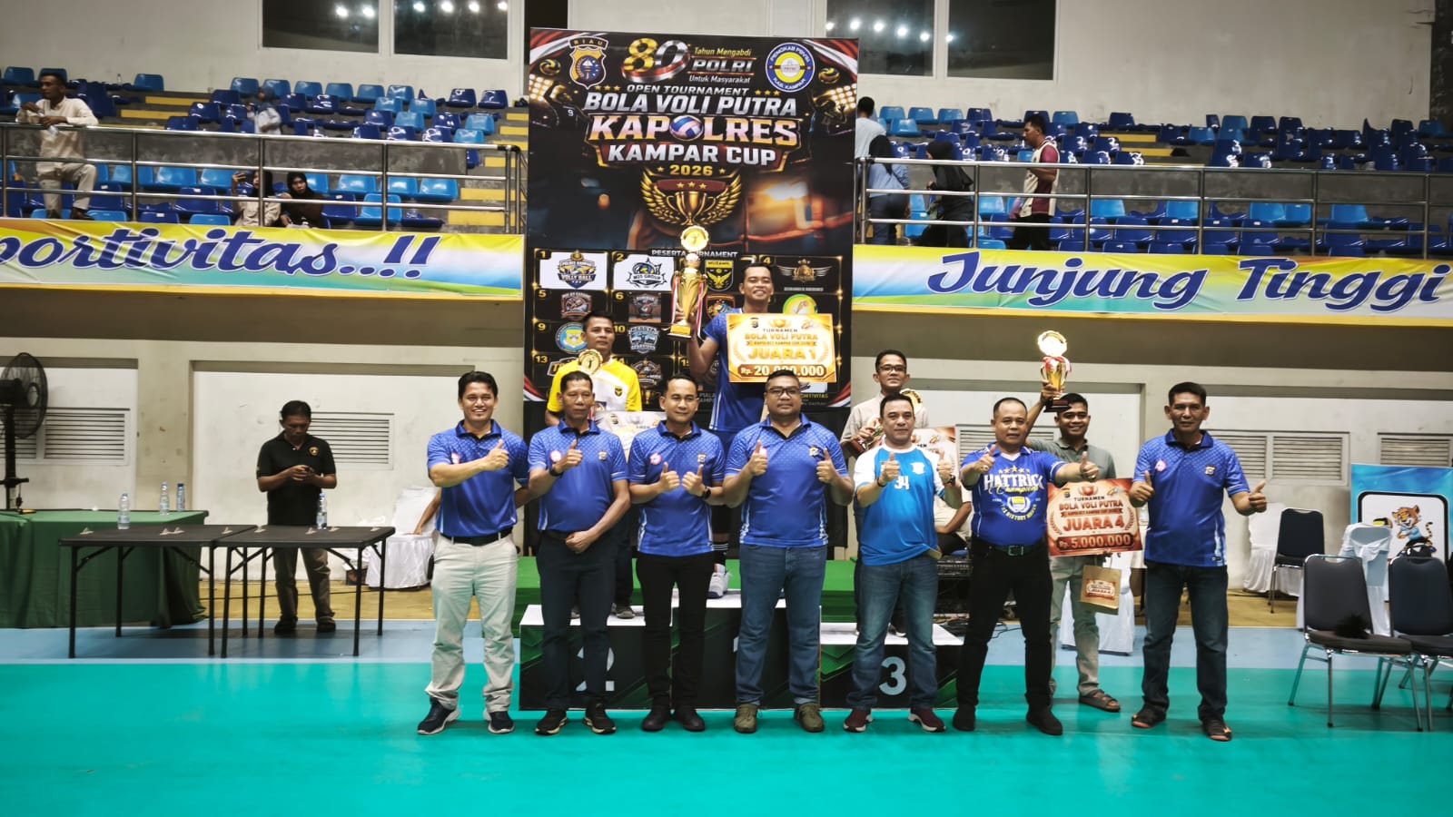 Hari  Bhayangkara Ke 80 Polres Kampar Juara Turnamen Voli Kapolres Cup, Harapkan Atlet Muda Berprest