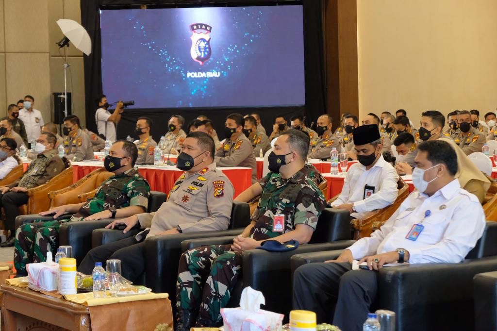 Tindaklanjuti Rapim Polri, Kapolda Irjen Iqbal Menggelar dan Membuka Secara Resmi Rapim Polda Riau 2