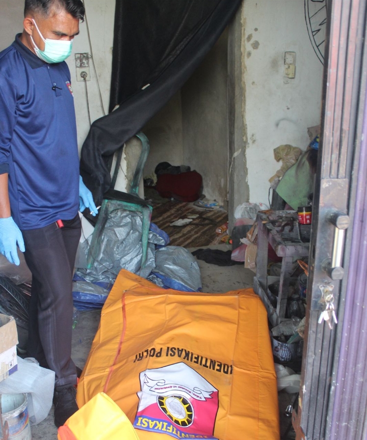 Pria Ditemukan Meninggal di Kios Bangkinang, Polisi Selidiki Penyebab Kematian