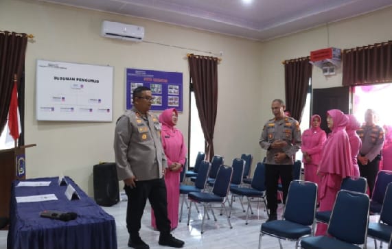 Kapolres dumai Resmikan gedung bhayangkari.