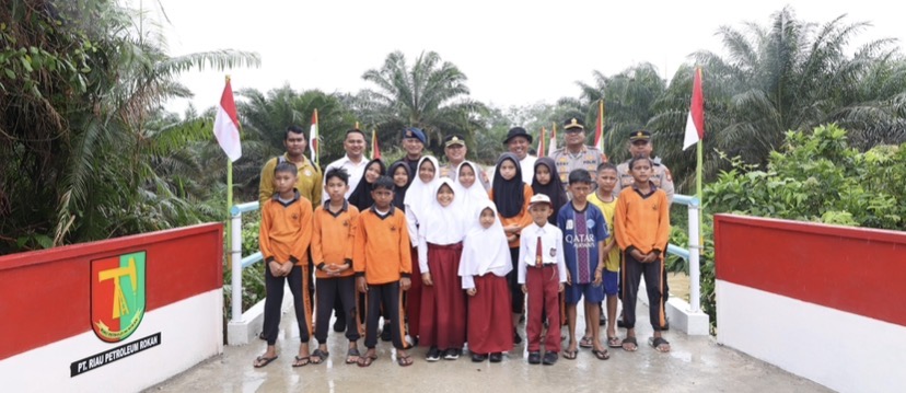 Jembatan Merah Putih Presisi di Kampar, Membuka Jalur Anak Desa Menggapai Cita-cita