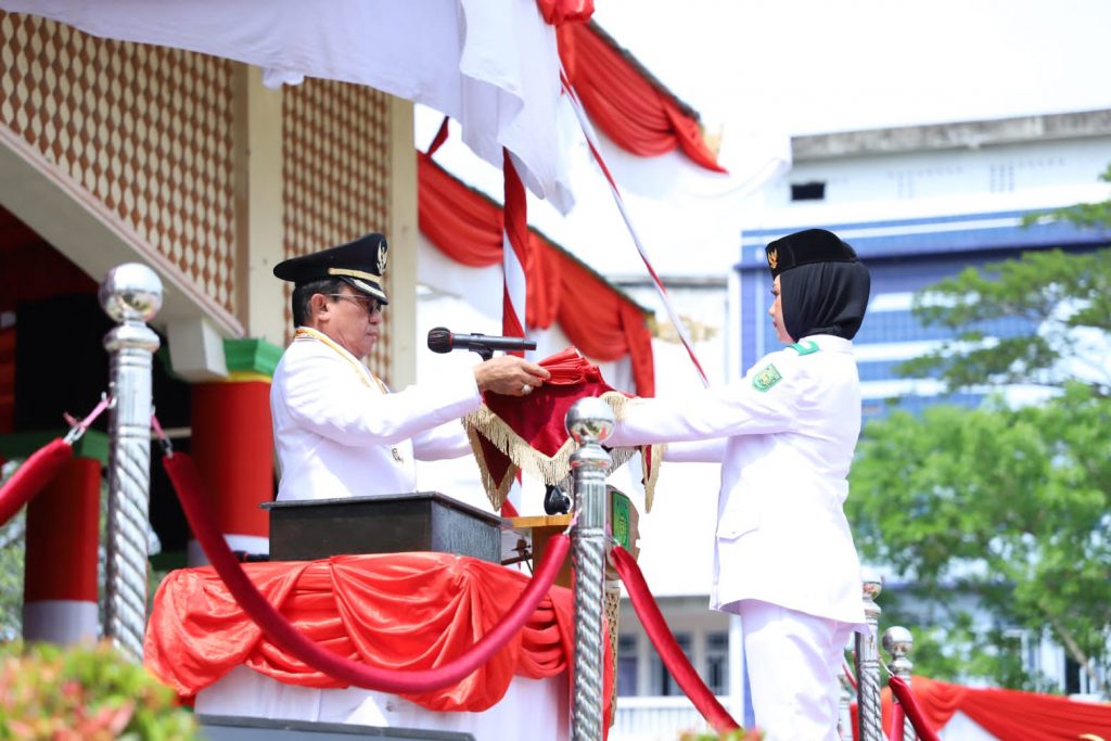 Bupati Inhil H. Muhammad Wardan Inspektur Upacara HUT RI Ke-78