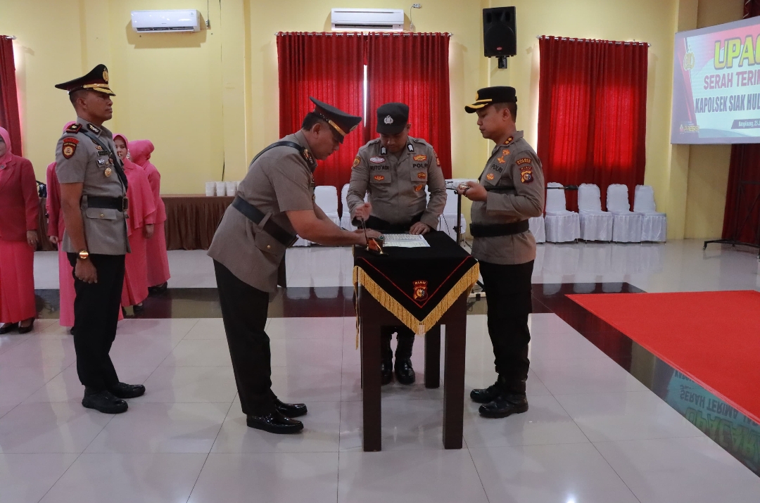 Kapolres Kampar Pimpin Sertijab Kapolsek Siak Hulu, AKP Asdisyah Mursyid Gantikan Kompol Fauzi