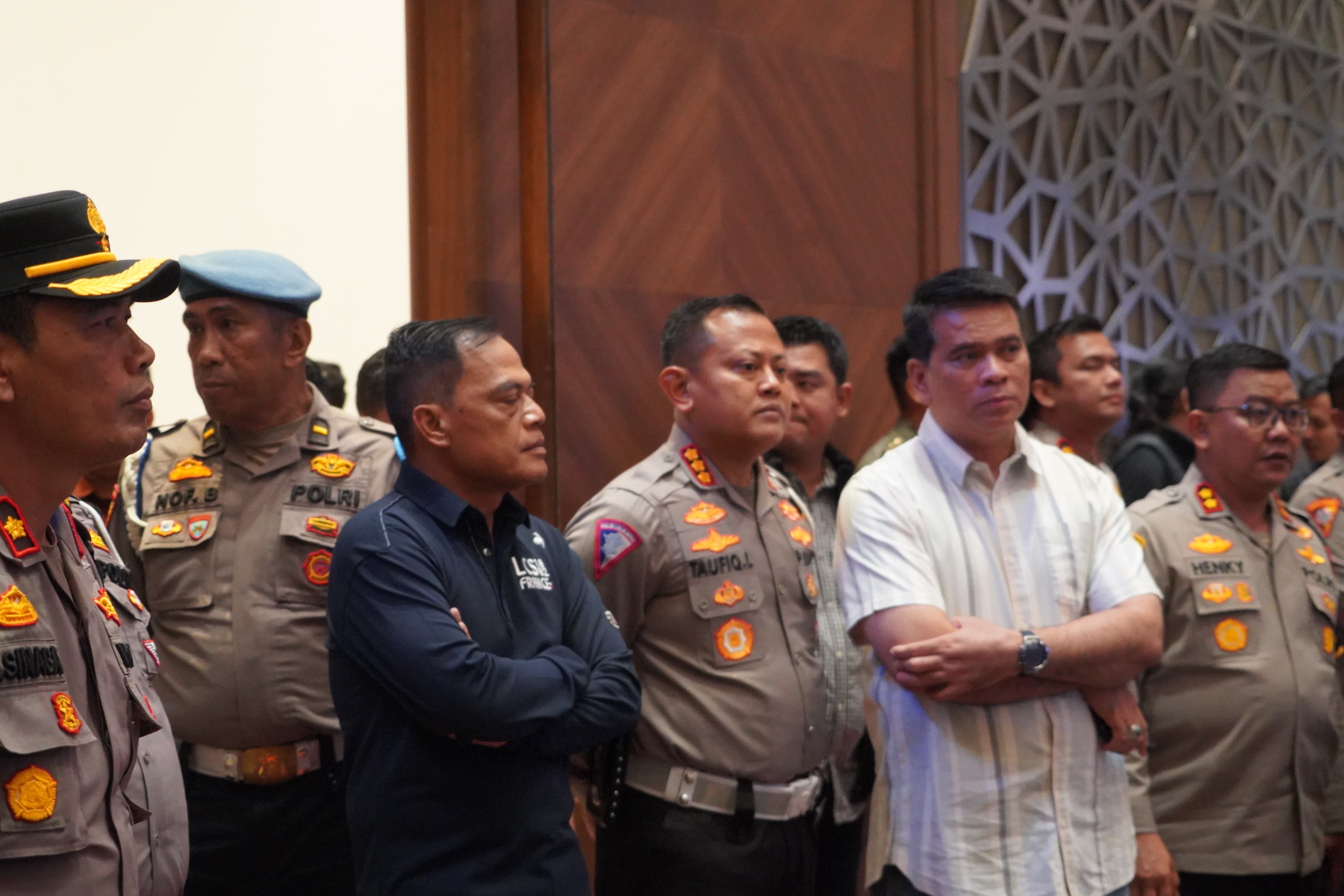 645 PERSONEL GABUNGAN POLDA RIAU SUKSES AMANKAN KAMPANYE TERBUKA DEBAT PUBLIK PILKADA