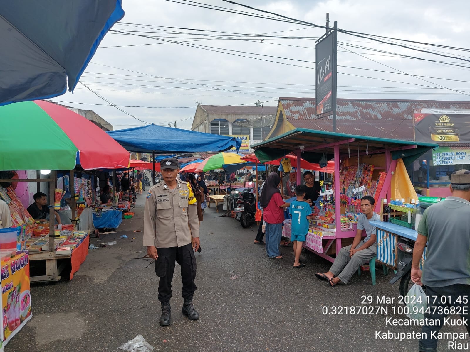 Polsek Bangkinang Barat Laksanakan Patroli Pasar Ramadhan 
