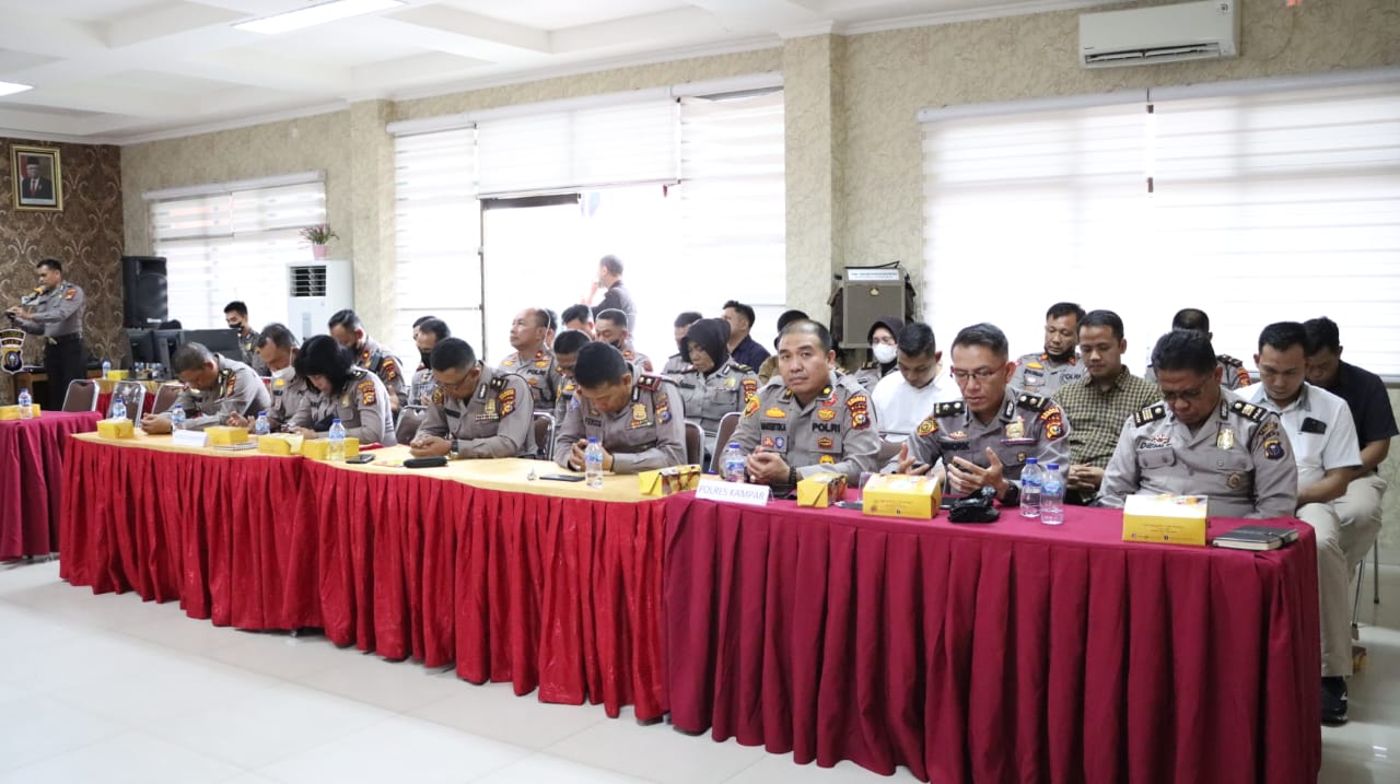 Tim Itwasum Mabes Polri Lakukan Monitoring Dan Pengendalian Mutu Audit Kinerja Tahap II TA. 2022 Ke 