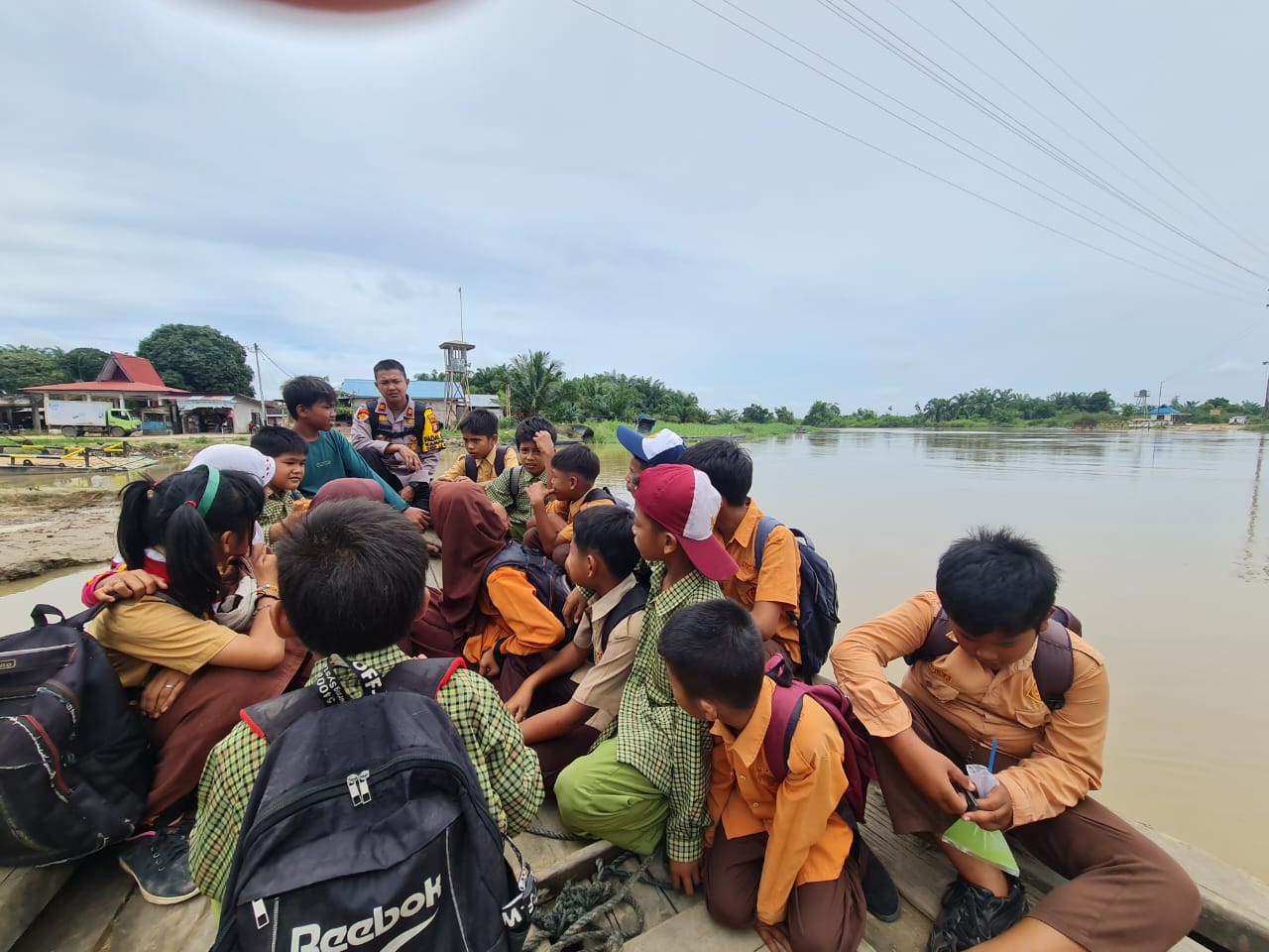 Saat Coolling System, Kapolsek Bonai Darussalam, Edukasi Pelajar Supaya Selamat