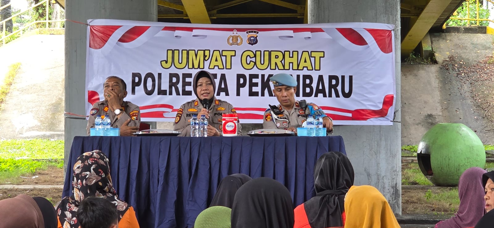 Jumat Curhat Polsek Senapelan, Himbau Warga Memerangi Narkoba