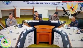 Ketua Umum dewan pers Nusantara mengecam keras dan meminta metri desa mundur dari jabatannya. 